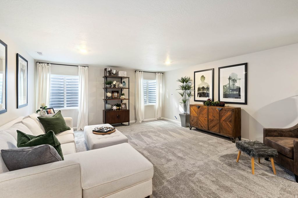 Photo of 6148 W FRANCISCOTTI DR #608, South Jordan, UT 84009 (MLS # 2122345)