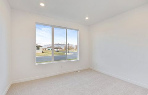 Tiny photo for 4875 N TOPAZ DR, Eagle Mountain, UT 84005 (MLS # 2158409)