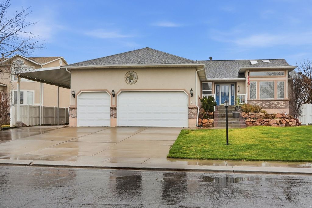 Photo of 208 N LAKEVIEW W, Stansbury Park, UT 84074 (MLS # 2140844)