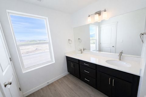 Tiny photo for 869 S MATHINLDA DR, Saratoga Springs, UT 84045 (MLS # 2139697)