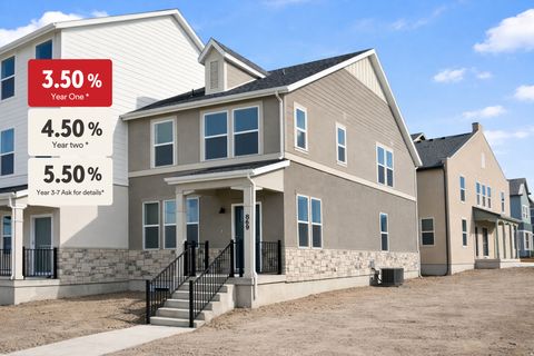 Photo of 869 S MATHINLDA DR #245, Saratoga Springs, UT 84045 (MLS # 2139697)