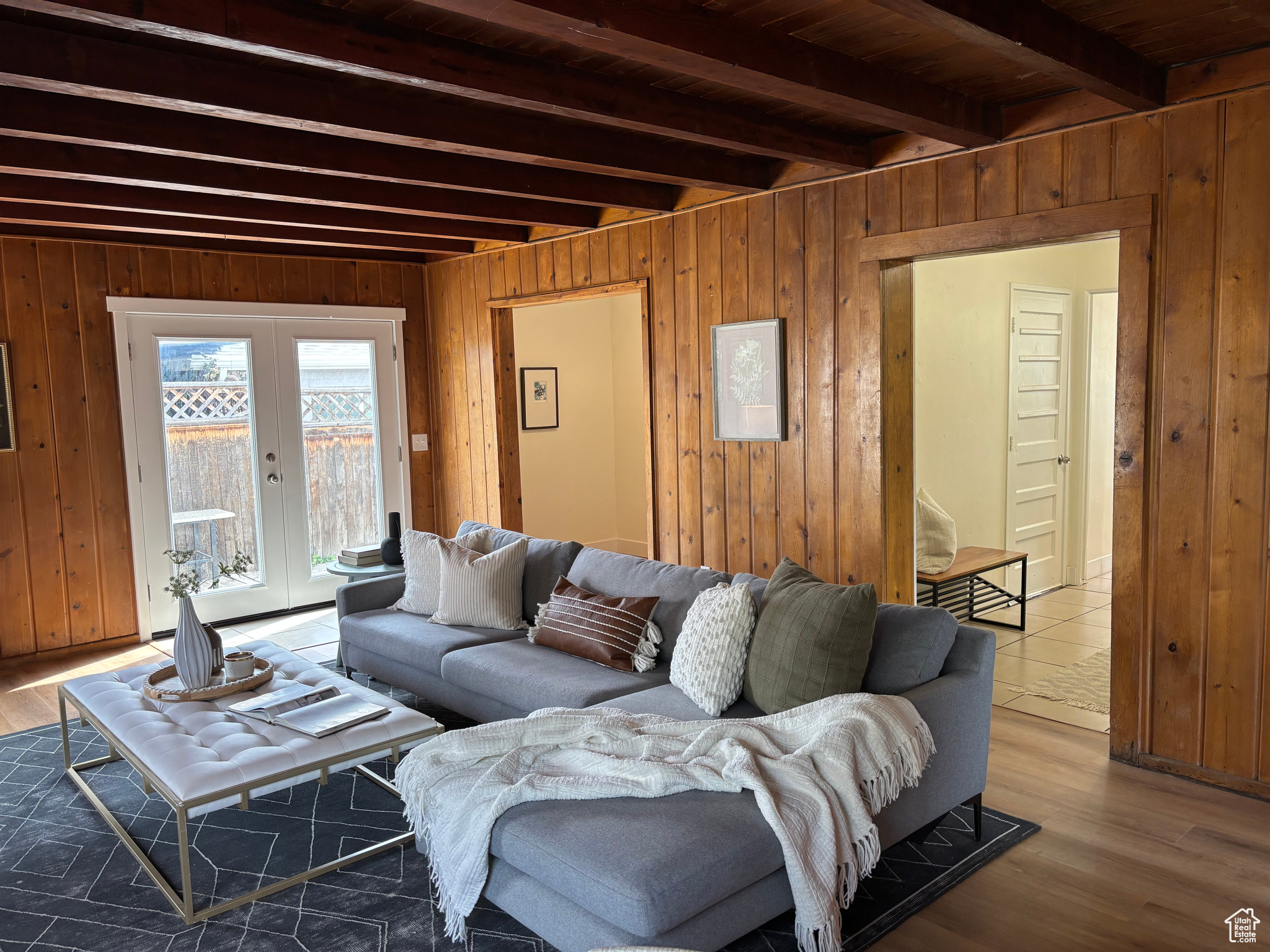HOFFMAN HEIGHTS - Residential
