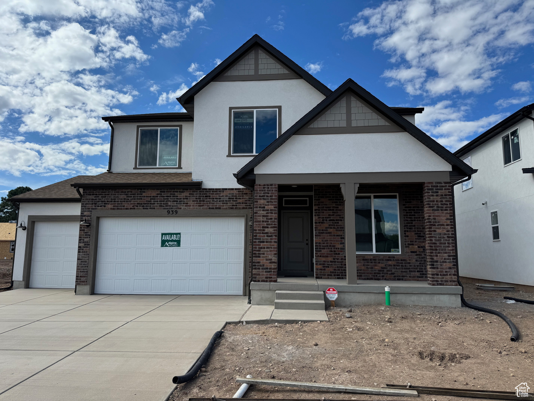 RIVERSIDE ESTATES - Residential