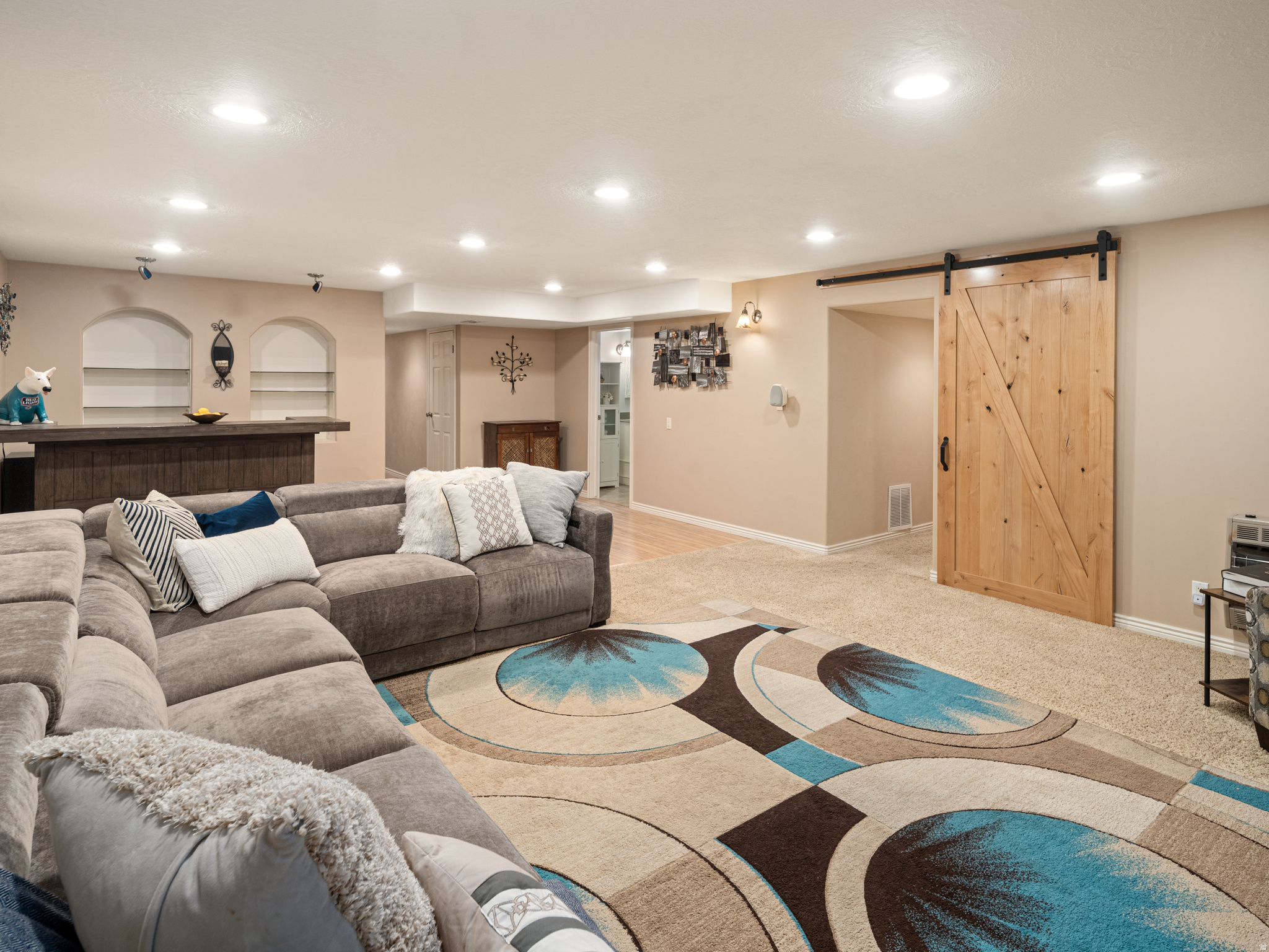 COBBLESTONE LANE - Residential