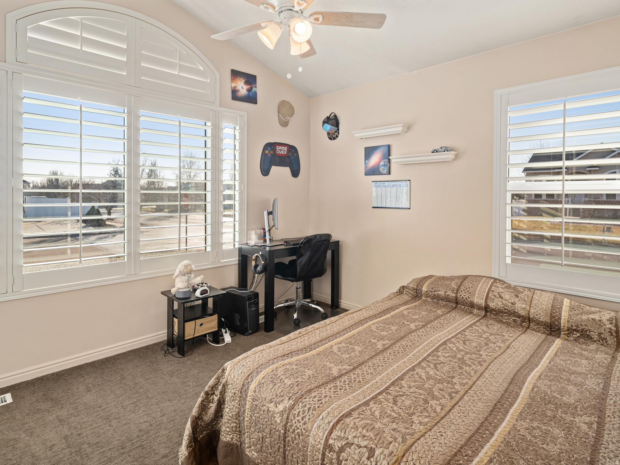 COBBLESTONE LANE - Residential