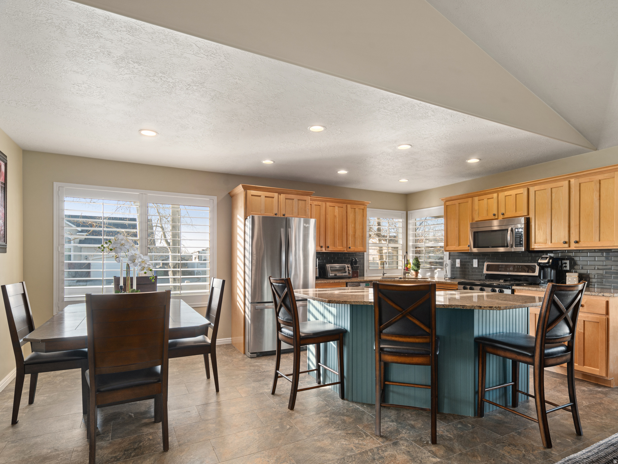 COBBLESTONE LANE - Residential