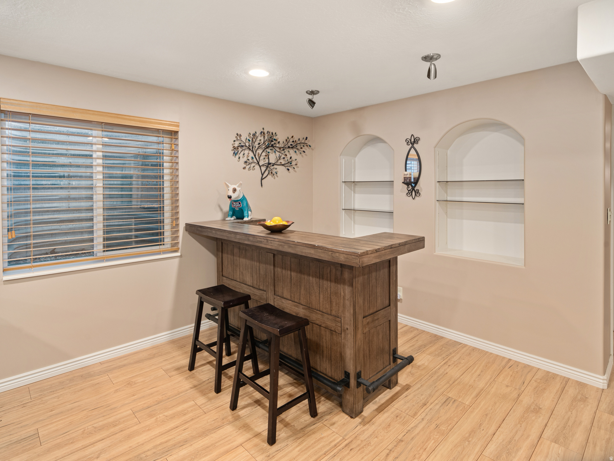 COBBLESTONE LANE - Residential