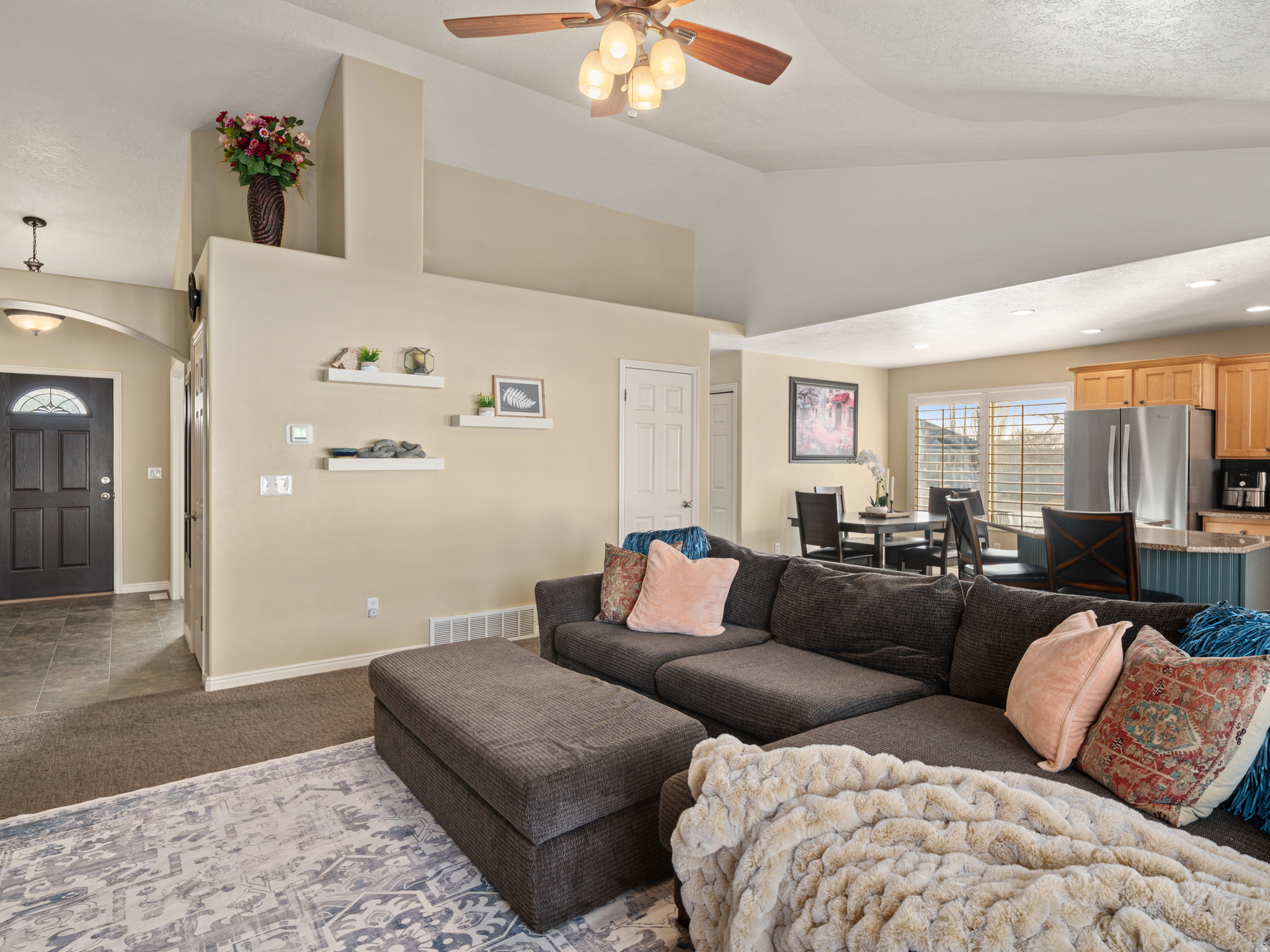 COBBLESTONE LANE - Residential