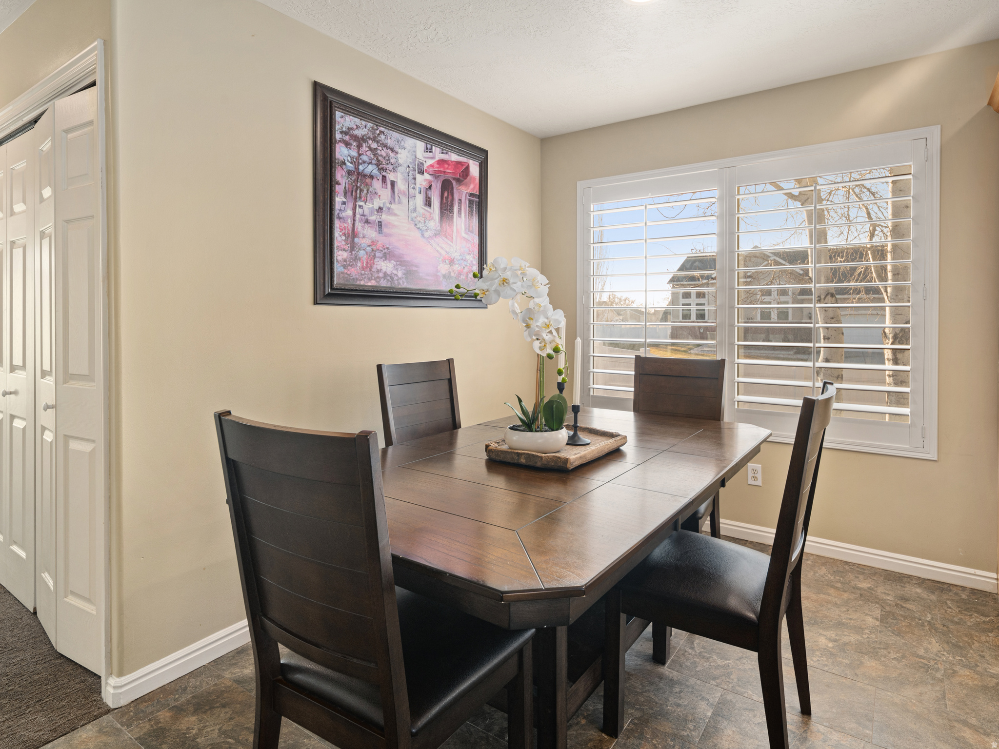 COBBLESTONE LANE - Residential