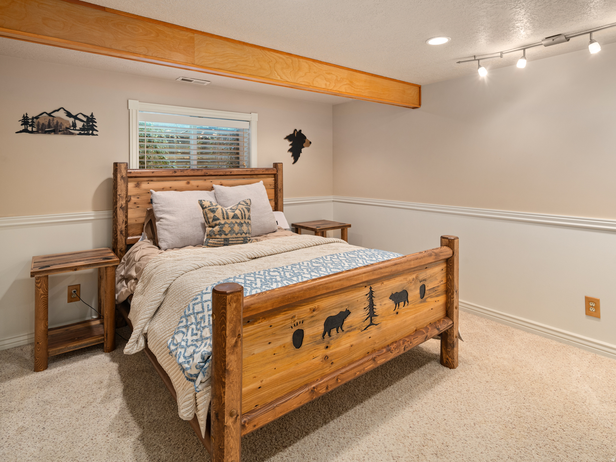 COBBLESTONE LANE - Residential