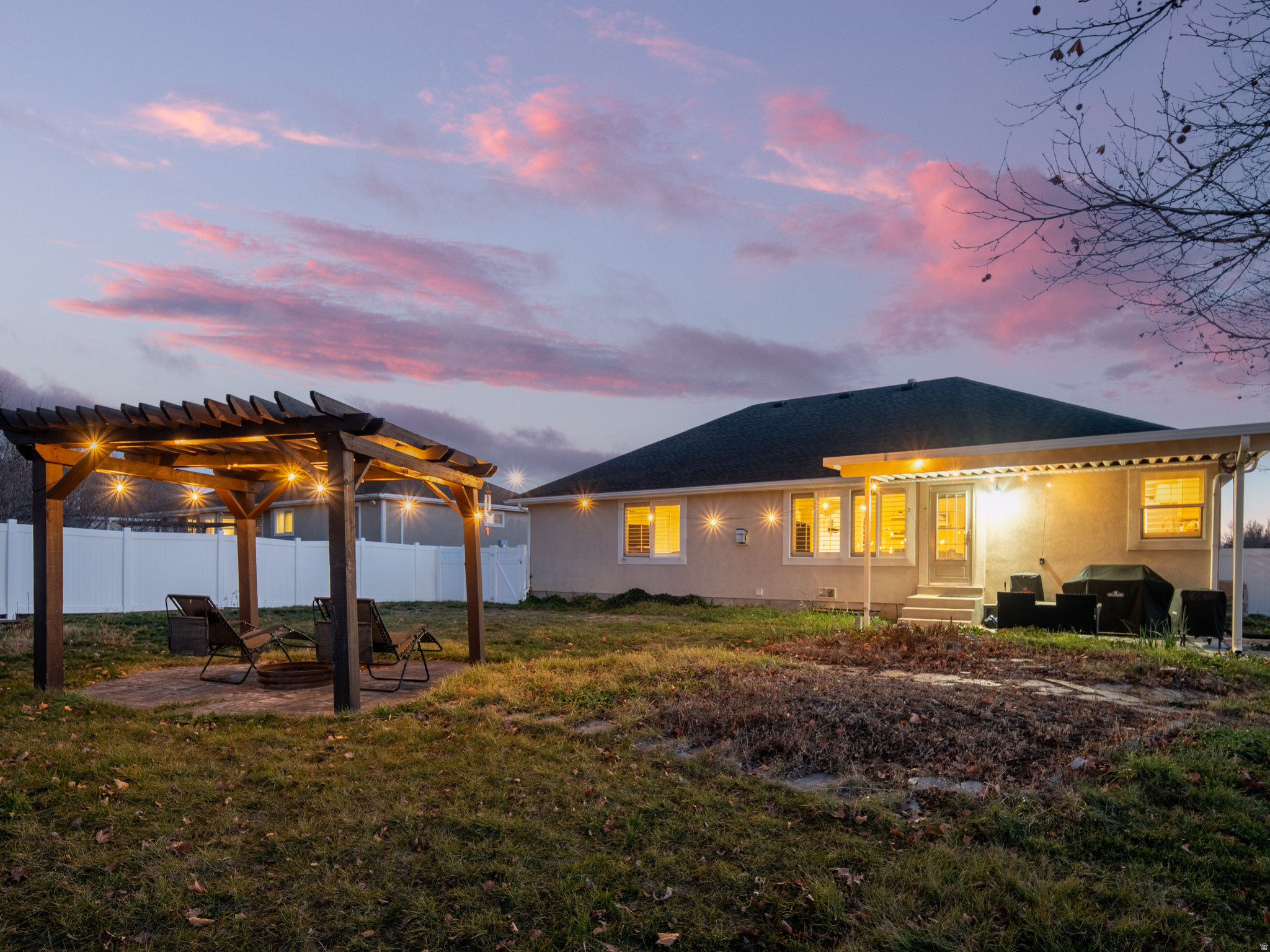 COBBLESTONE LANE - Residential