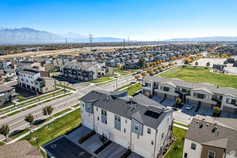 Tiny photo for 6006 W HIGHLANDBROOK DR, West Jordan, UT 84081 (MLS # 2119692)