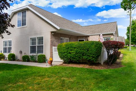 Tiny photo for 4732 W VILLA VIEW DR S #UNIT D, West Valley City, UT 84120 (MLS # 2169573)