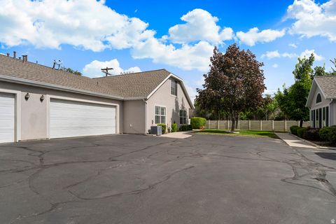 Tiny photo for 4732 W VILLA VIEW DR S #UNIT D, West Valley City, UT 84120 (MLS # 2169573)