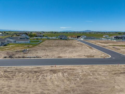 Vacant Land For Sale - 3208 S 5175 #202<br/> Weber County, Hooper, UT 84315