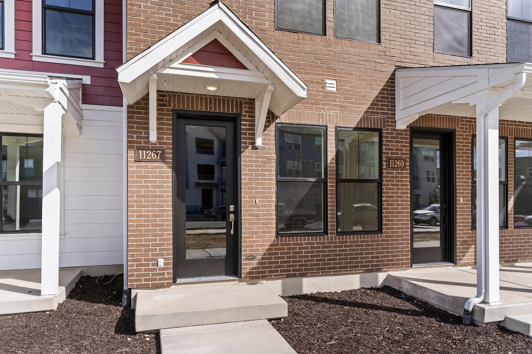 DAYBREAK - Residential