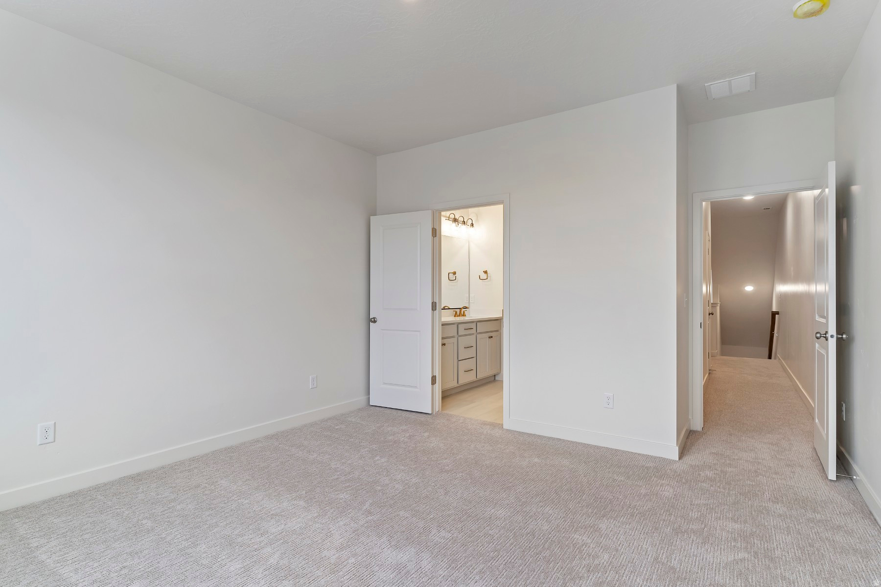 DAYBREAK - Residential