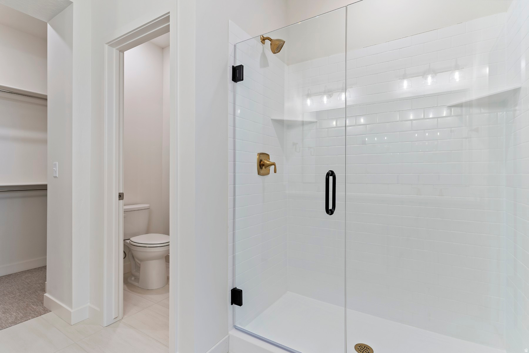 DAYBREAK - Residential