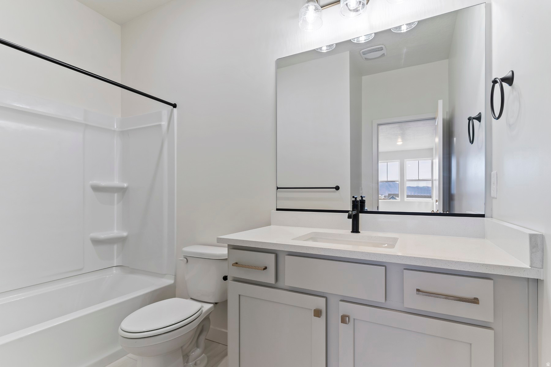 DAYBREAK - Residential