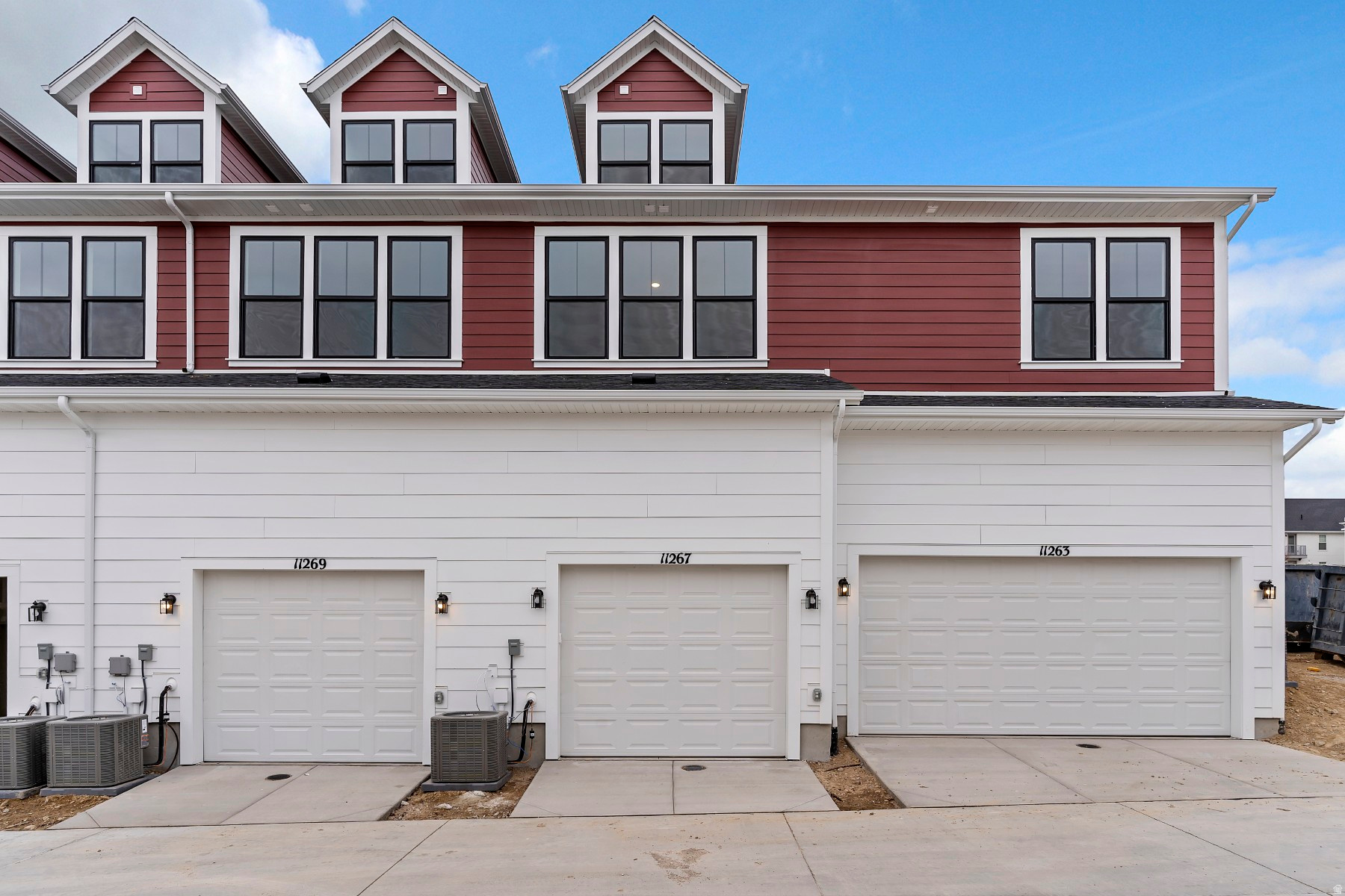 DAYBREAK - Residential