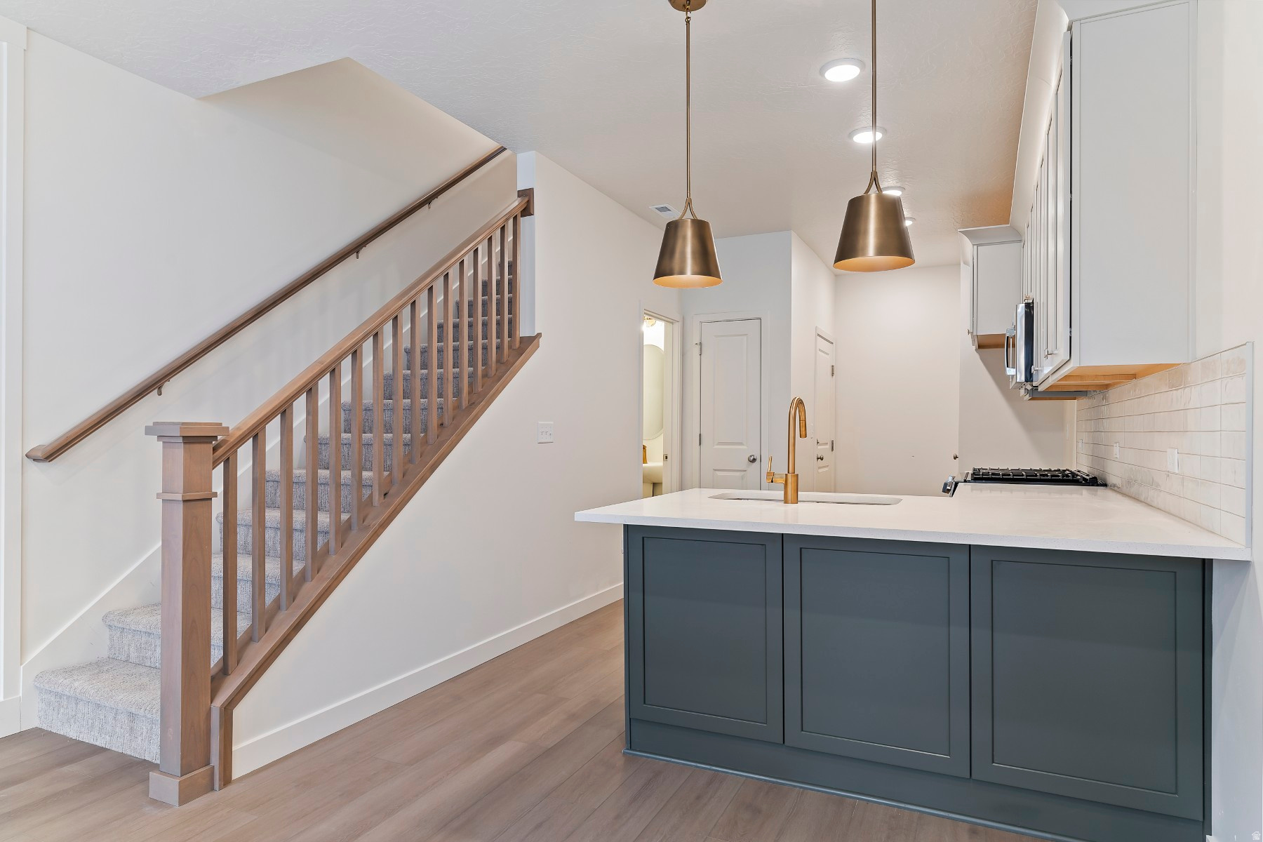 DAYBREAK - Residential