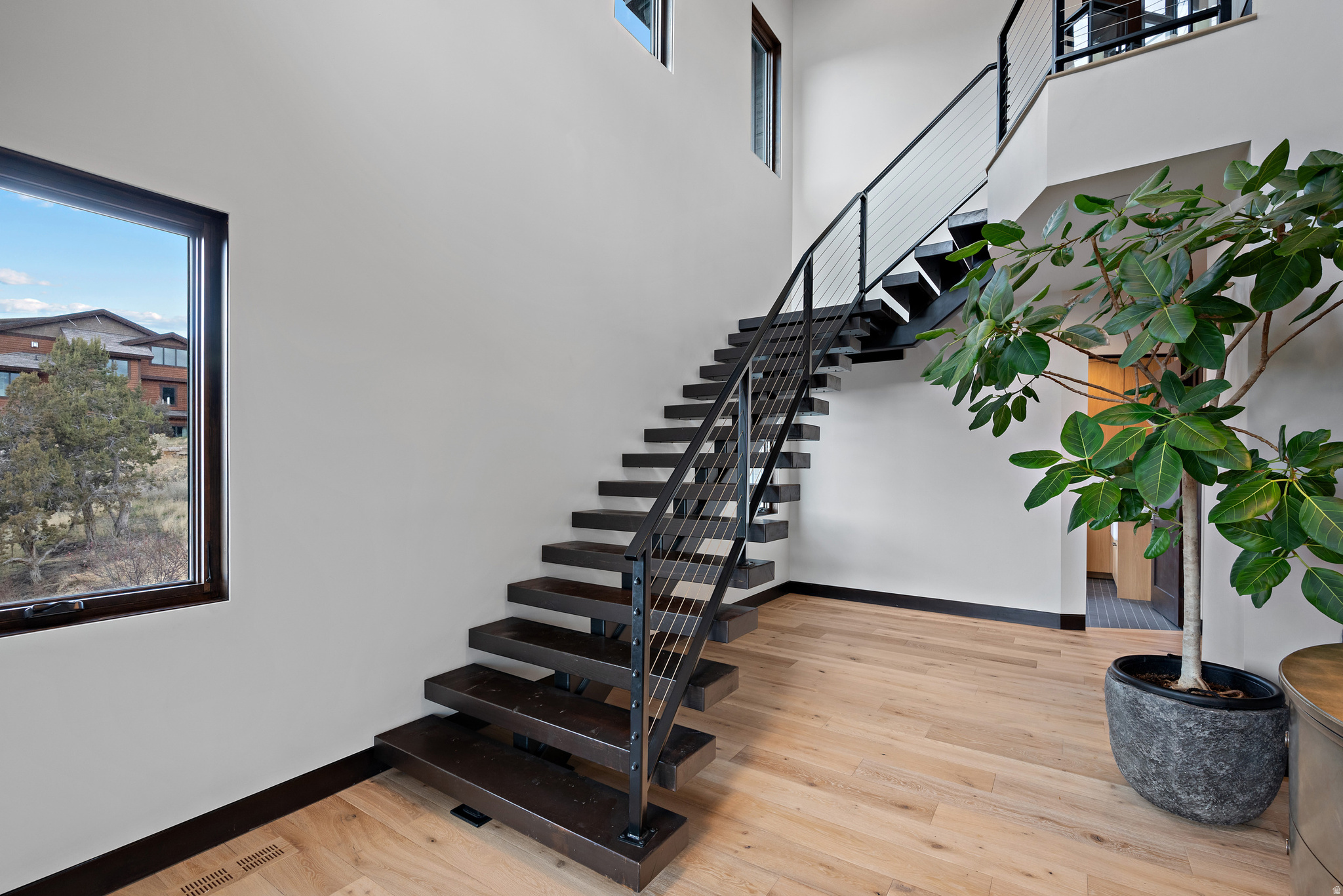 RED LEDGES - Residential