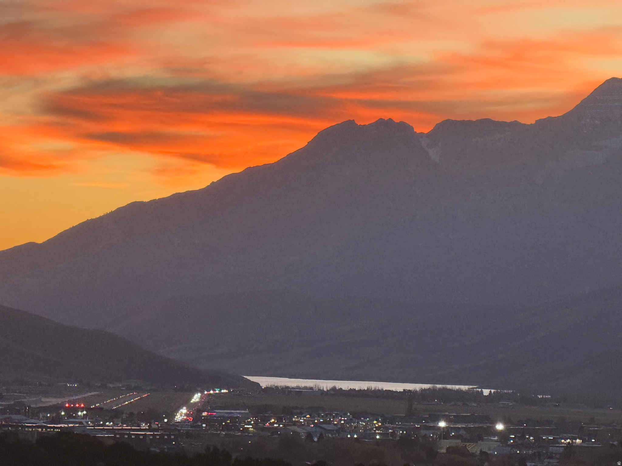 RED LEDGES - Residential