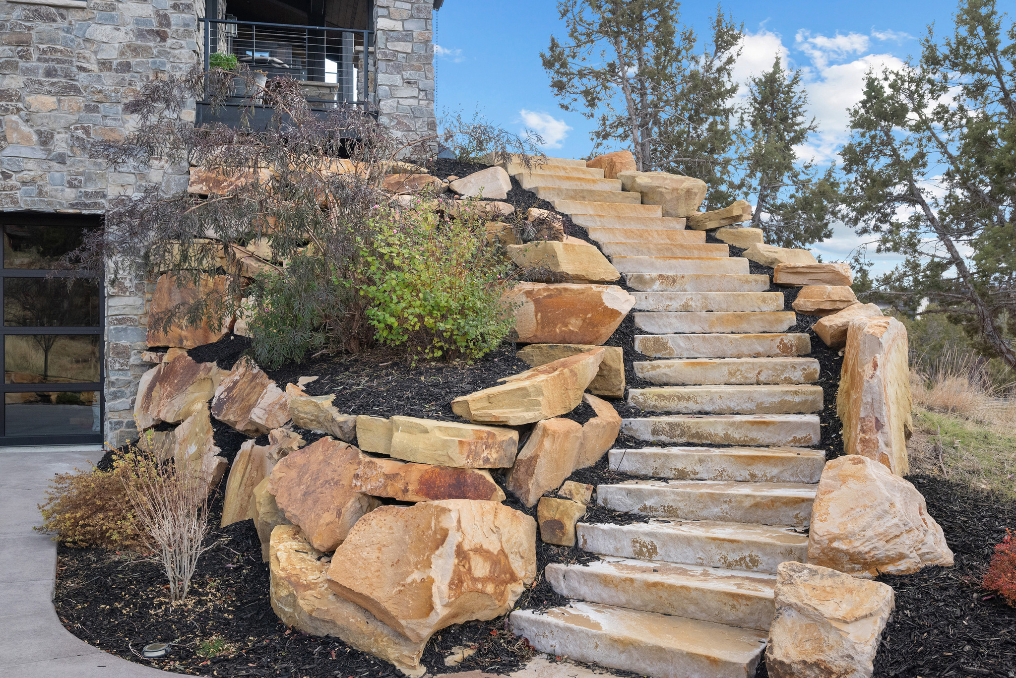 RED LEDGES - Residential