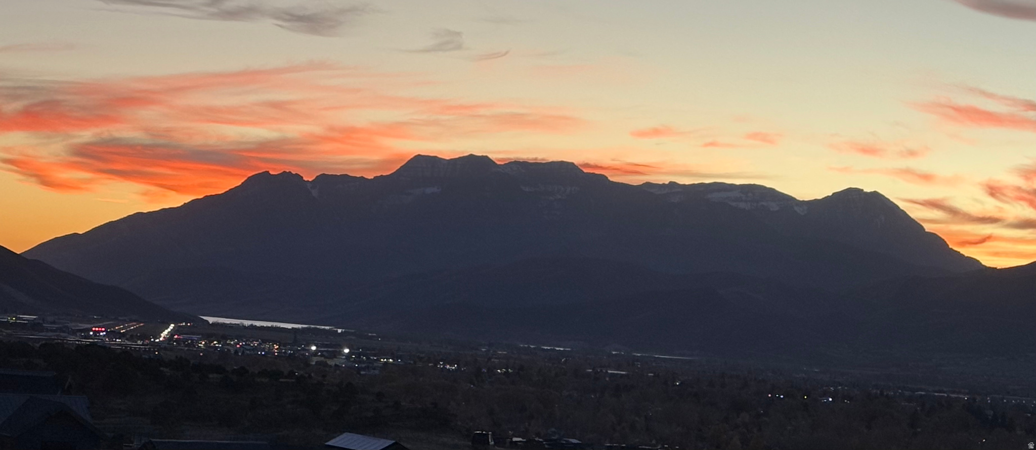 RED LEDGES - Residential