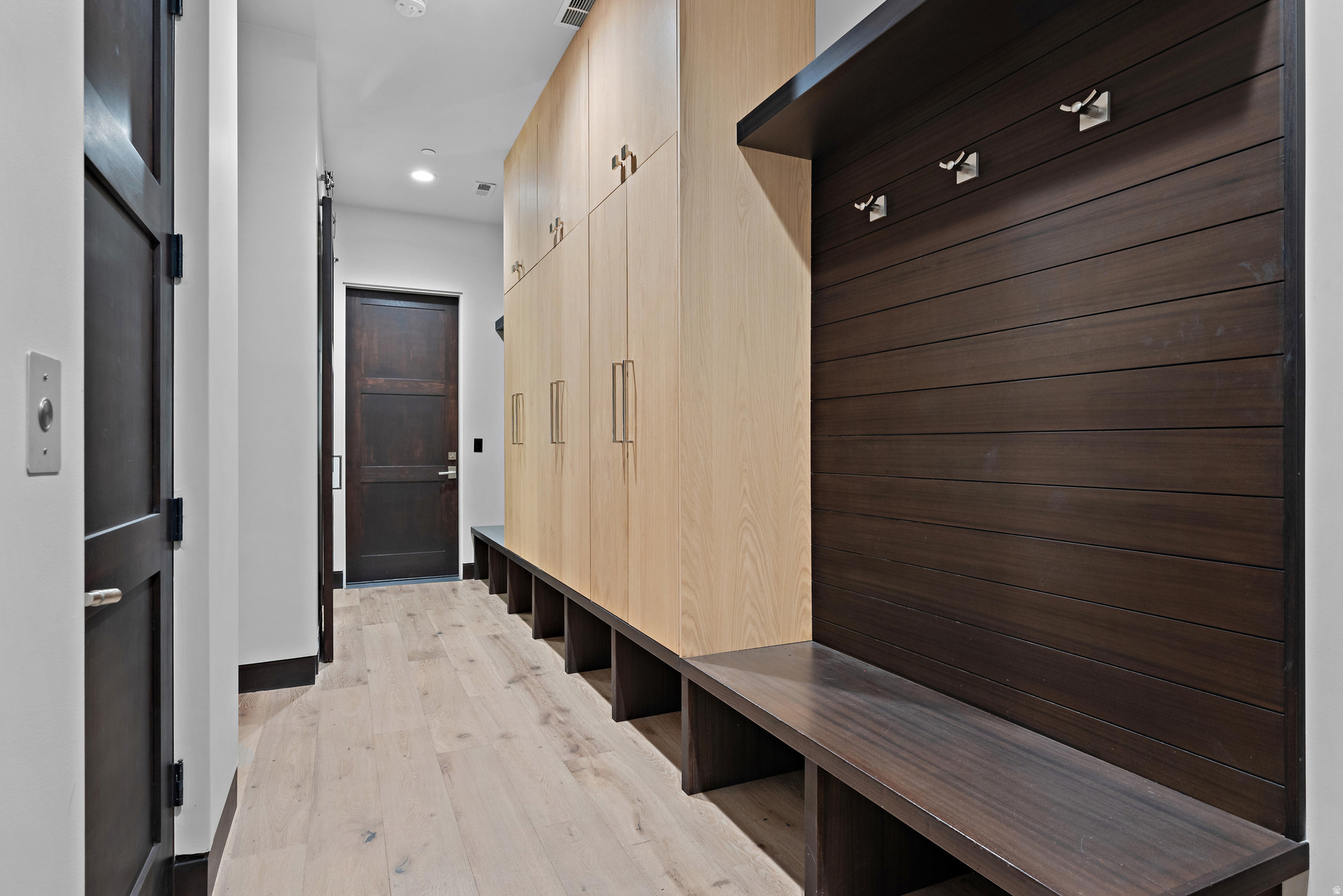 RED LEDGES - Residential