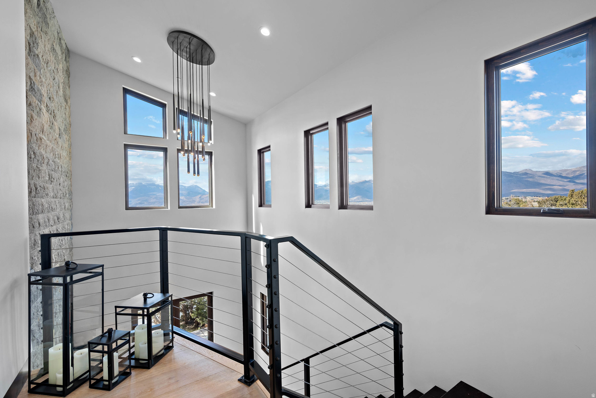 RED LEDGES - Residential