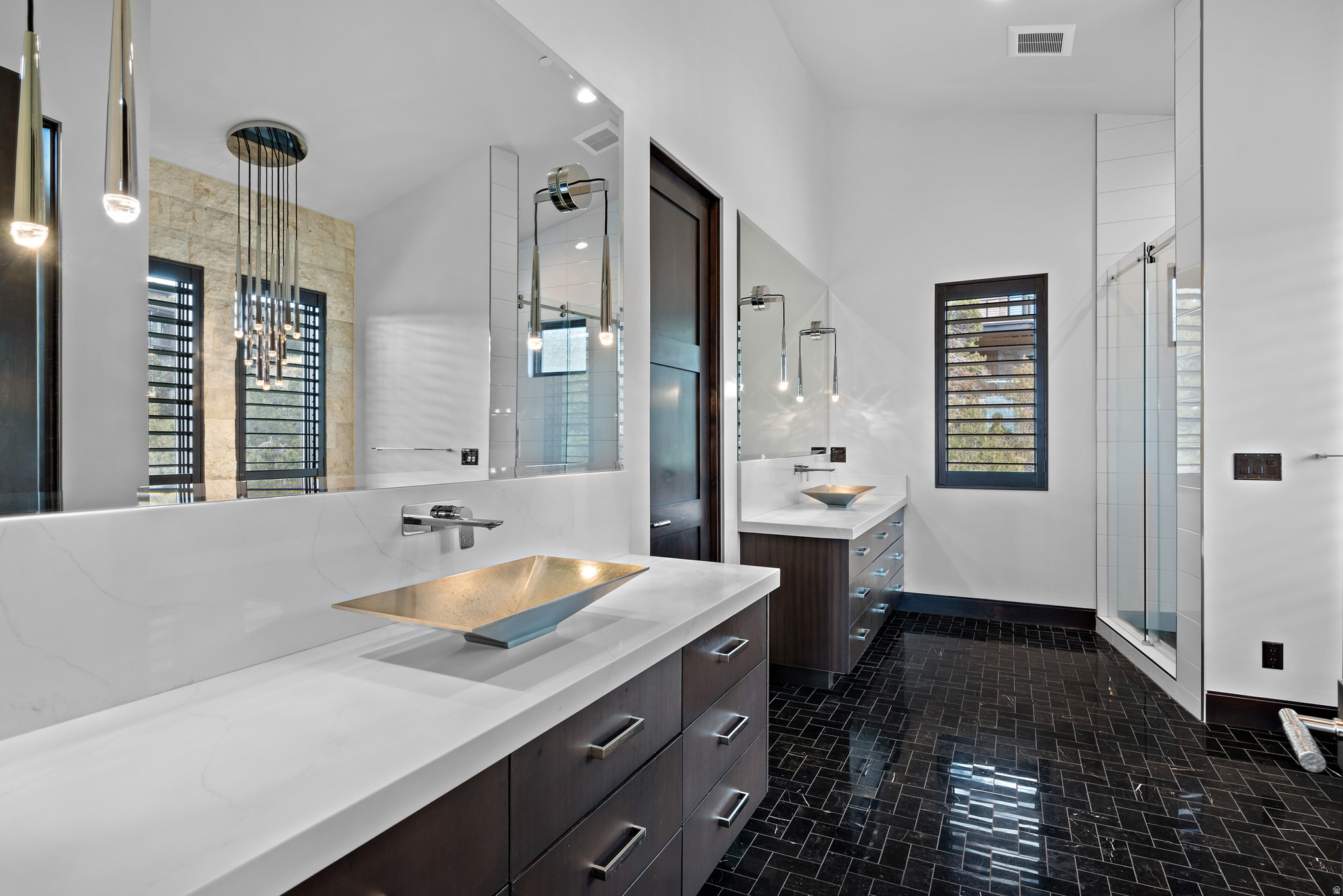 RED LEDGES - Residential