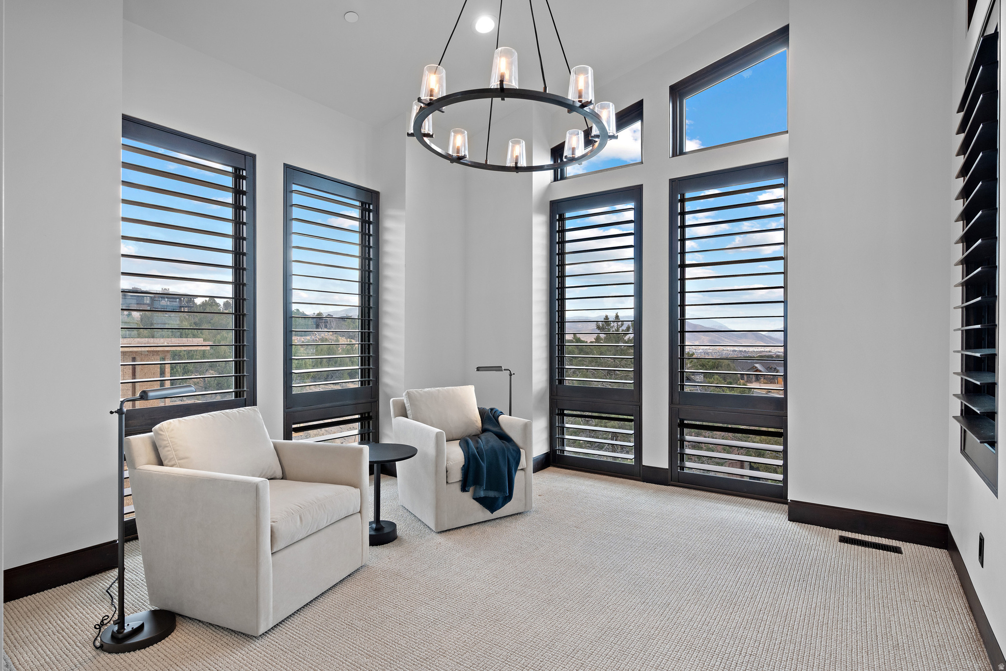 RED LEDGES - Residential