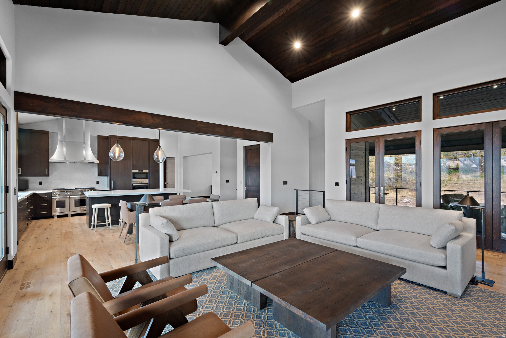 RED LEDGES - Residential