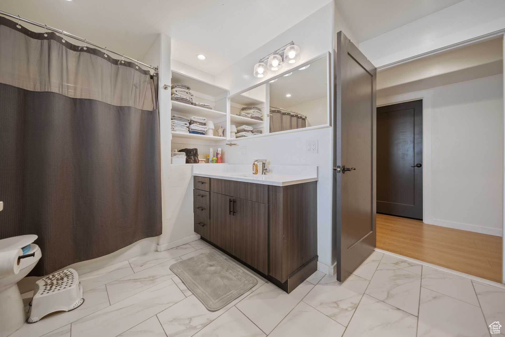 BAILEY ACRES - Residential