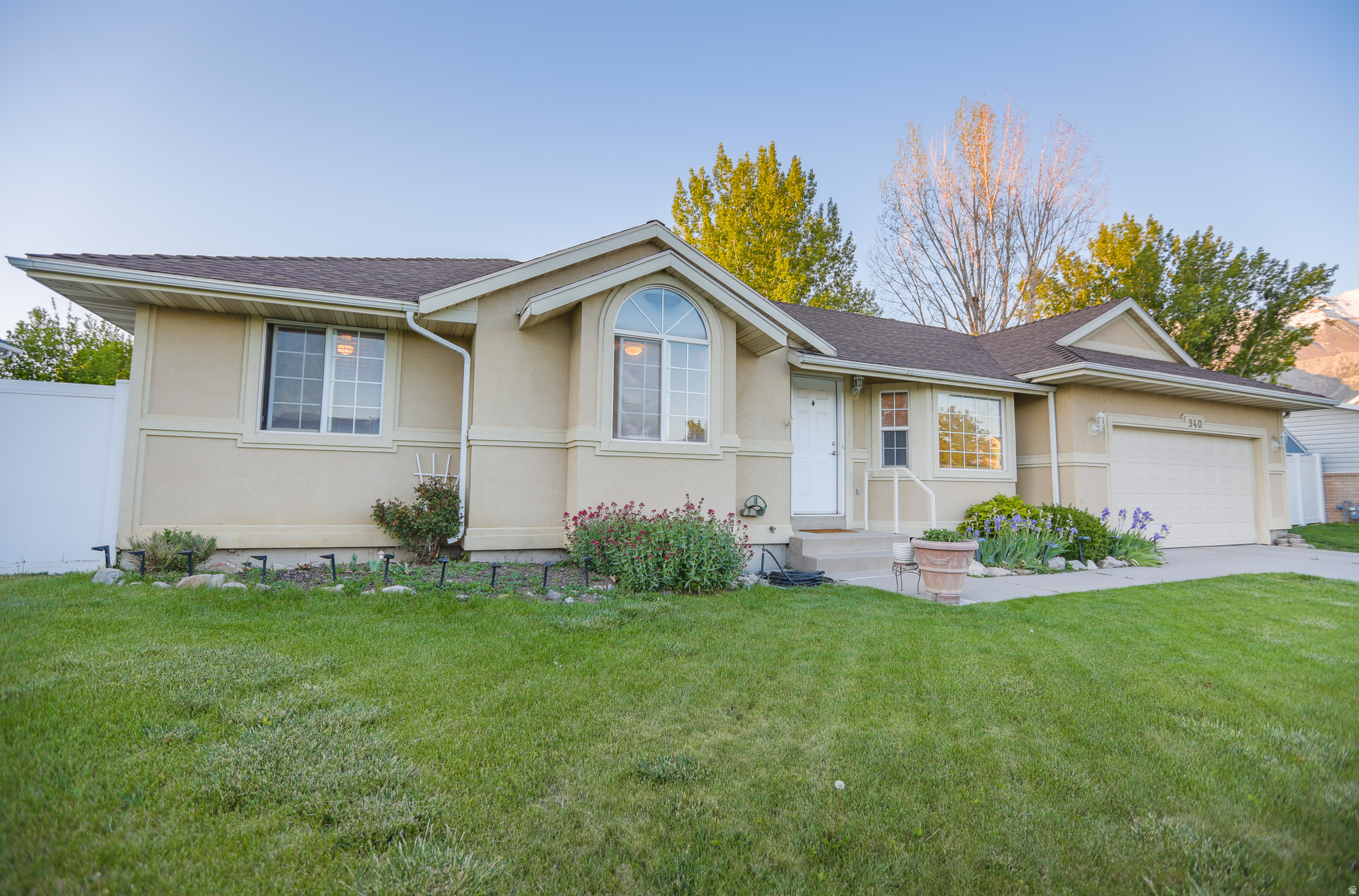 JAMES ESTATES - Residential