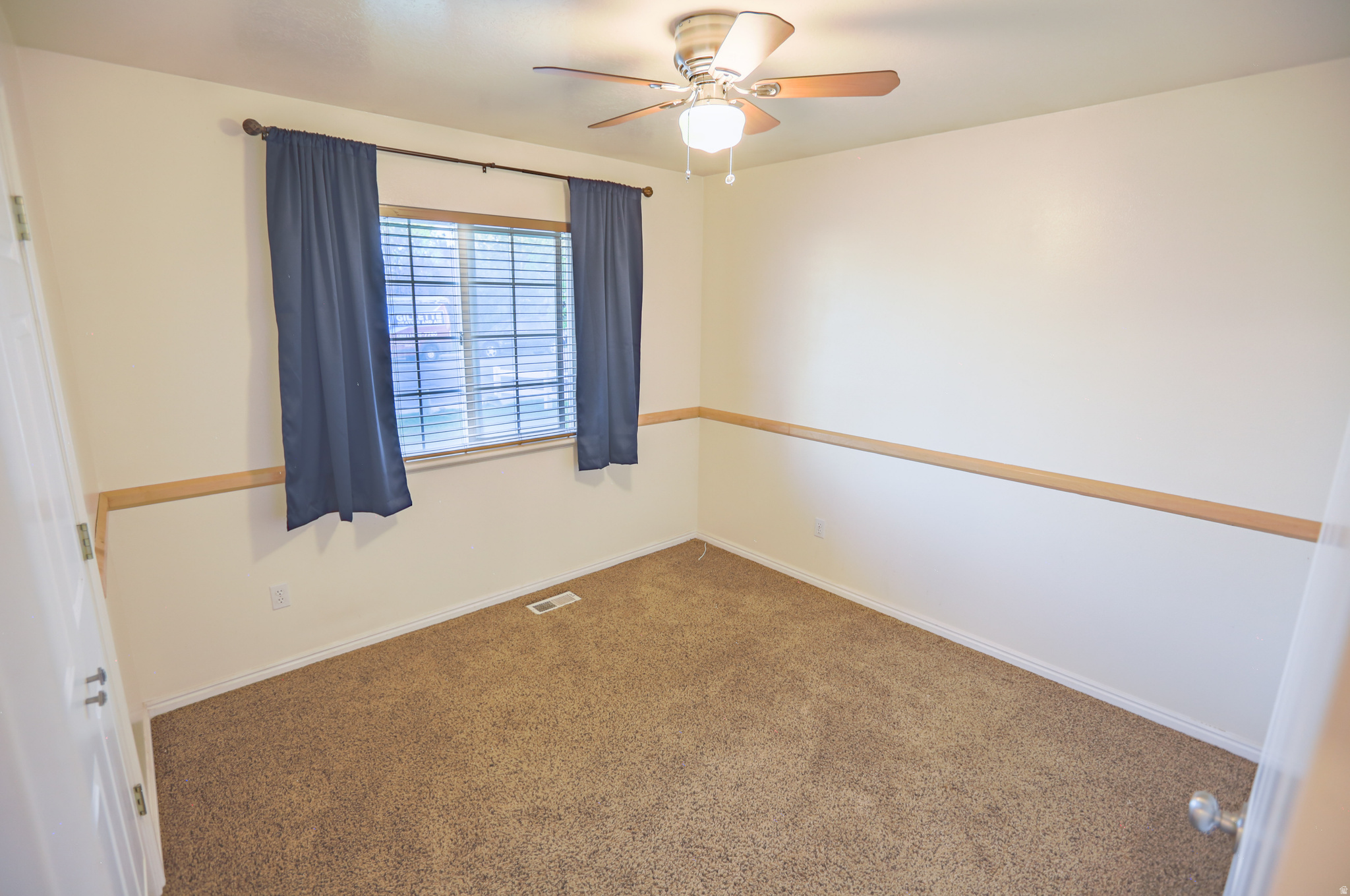 JAMES ESTATES - Residential