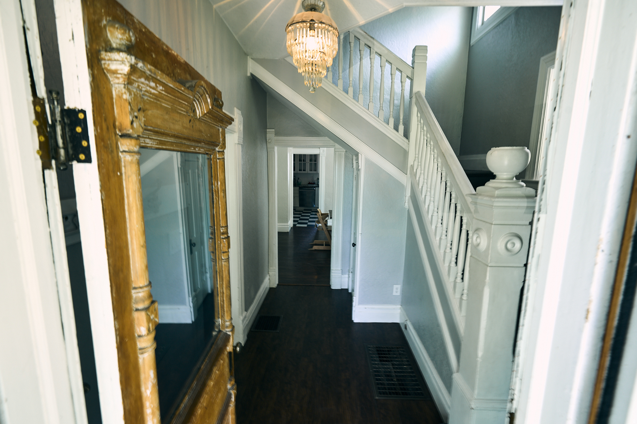 CAPITOL - Residential
