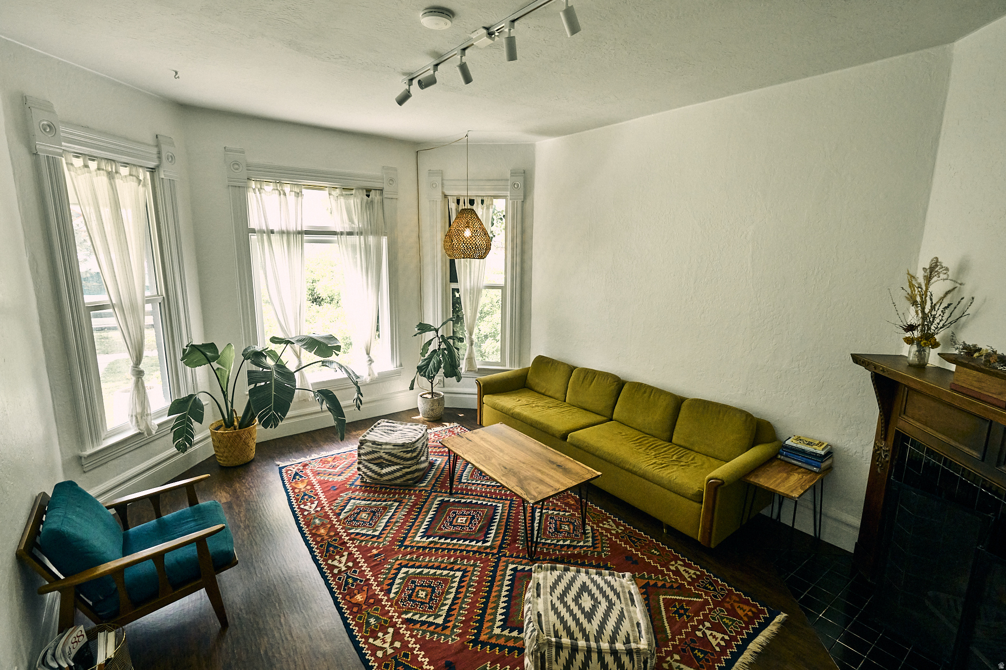 CAPITOL - Residential