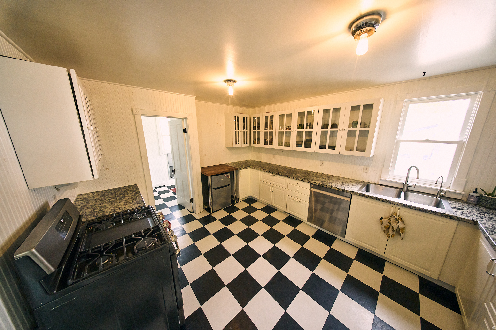 CAPITOL - Residential