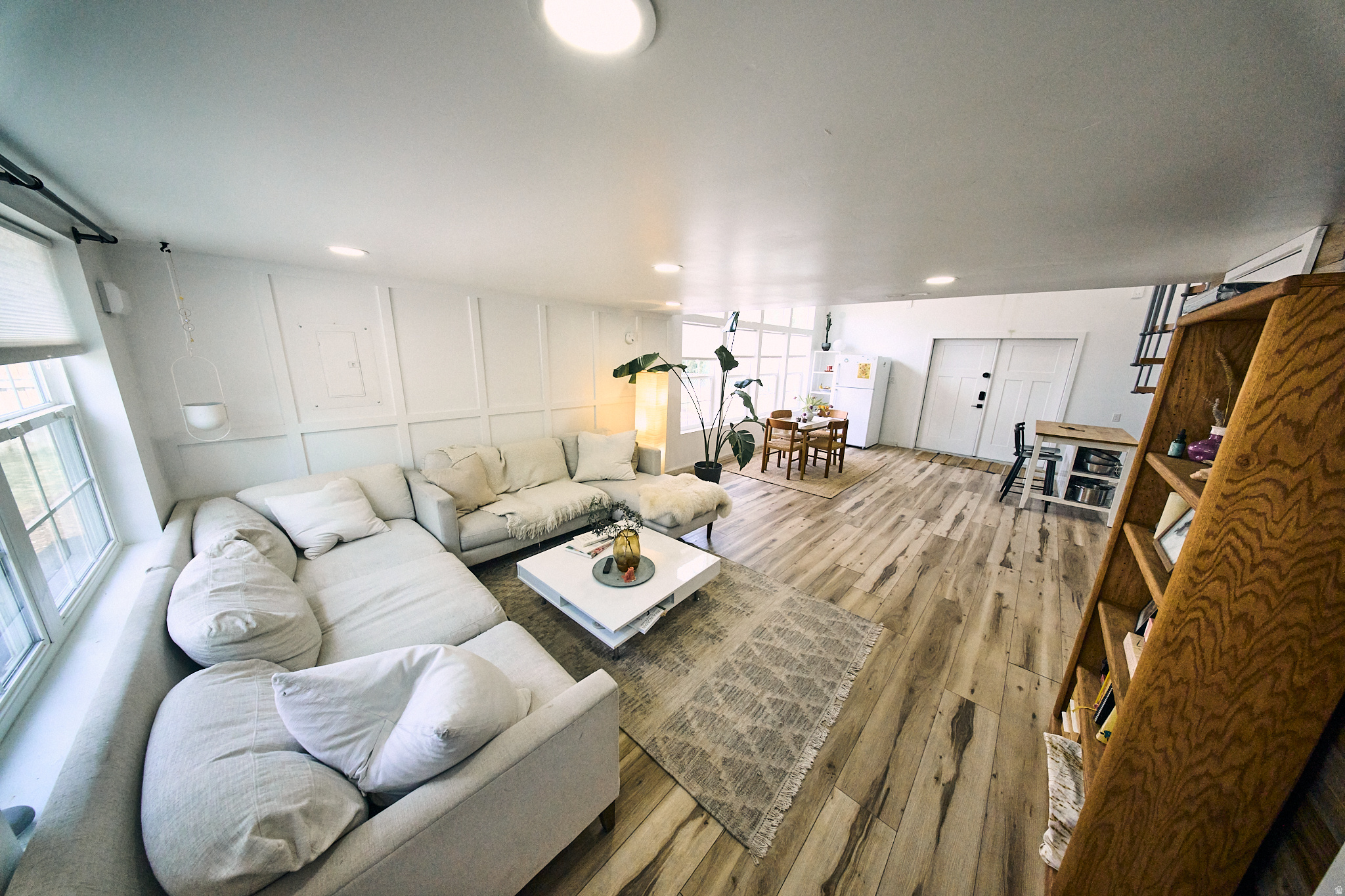 CAPITOL - Residential