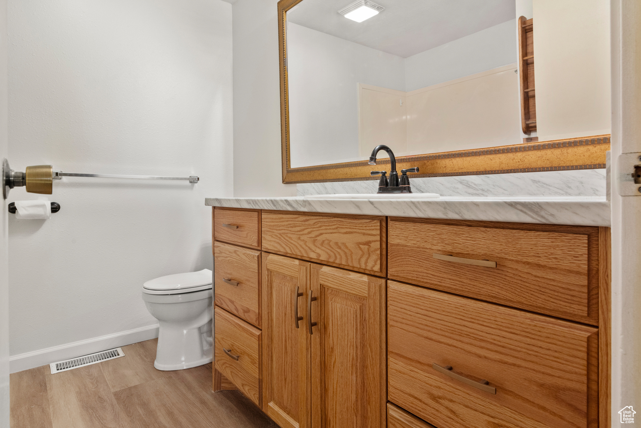 FOREST HILLS - Residential