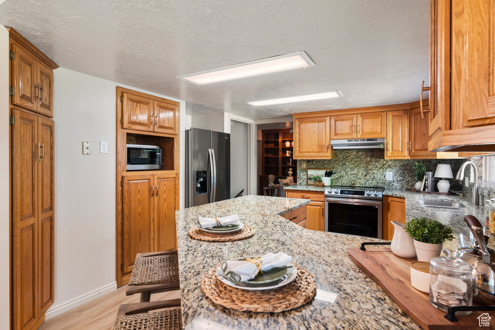 FOREST HILLS - Residential