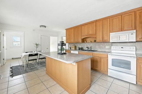 Tiny photo for 250 E 2100 S, Salt Lake City, UT 84115 (MLS # 2120232)