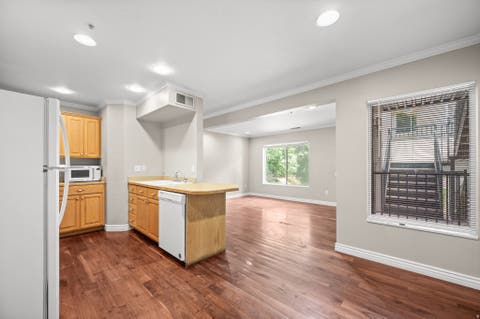 Tiny photo for 857 W COLUMBIA LN #29, Provo, UT 84604 (MLS # 2170413)