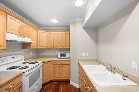 Tiny photo for 857 W COLUMBIA LN #29, Provo, UT 84604 (MLS # 2170413)