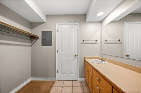 Tiny photo for 857 W COLUMBIA LN #29, Provo, UT 84604 (MLS # 2170413)
