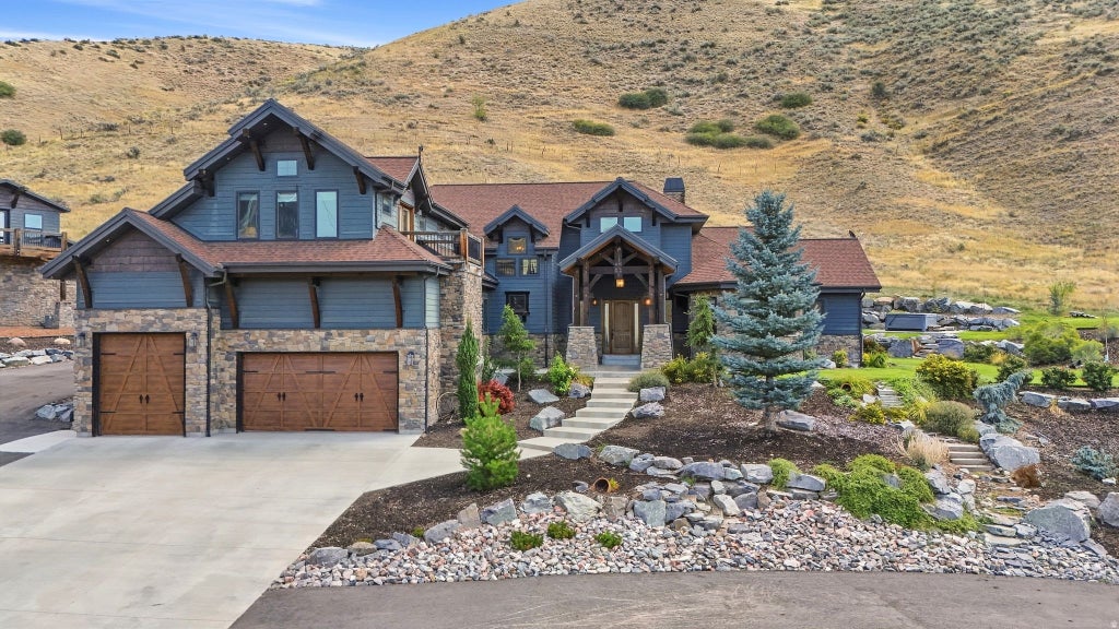 Photo of 1956 PATTERSON DR, Morgan, UT 84050 (MLS # 2185569)