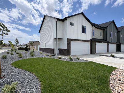 Townhouse For Sale - 4337 W 1825 #130<br/> West Point, UT 84015