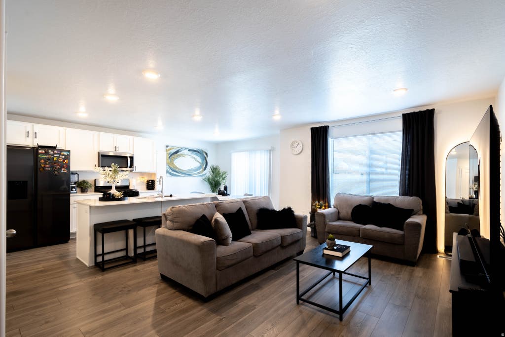 Photo of 1523 S WINDY DR, Spanish Fork, UT 84660 (MLS # 2167426)